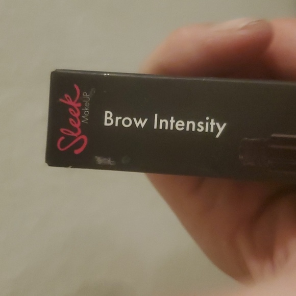 New Sleek MakeUp Brow Intensity Dark Gold Highlighter. Dark 217 - Picture 11 of 11